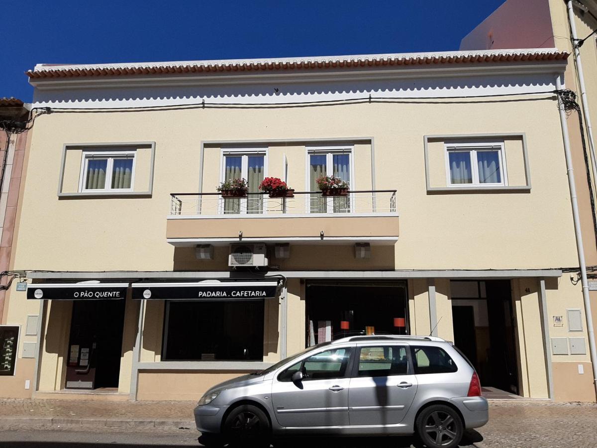 Alojamento Ferreira - Apartamento A Apartman Santiago do Cacém Kültér fotó